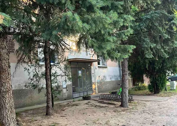 Ravena 2 דירה Palić